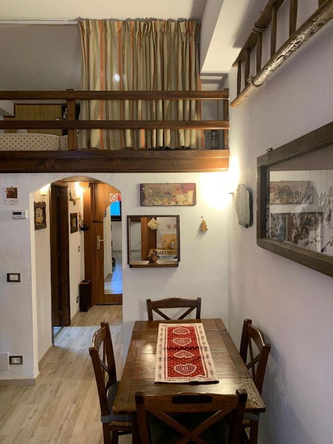 شقة Le Petit Refuge Cervinia بيريوِل تْشيرفينيا المظهر الخارجي الصورة