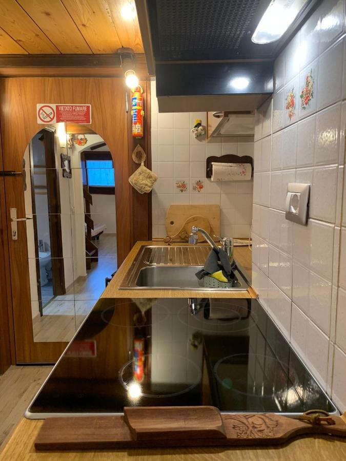 شقة Le Petit Refuge Cervinia بيريوِل تْشيرفينيا المظهر الخارجي الصورة