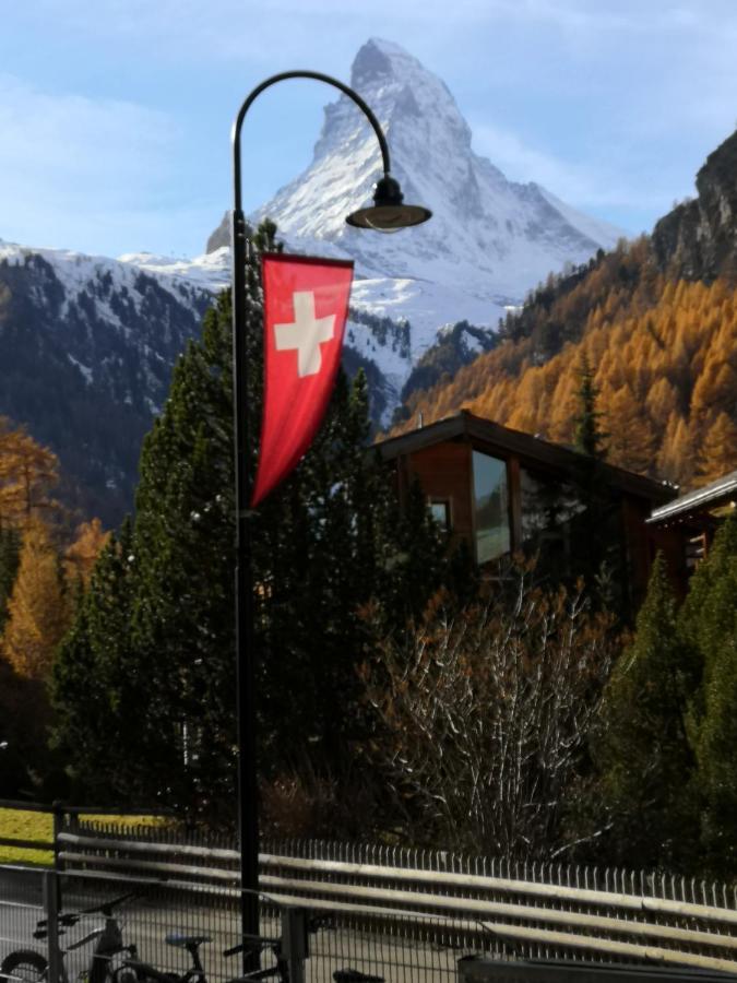 شقة Le Petit Refuge Cervinia بيريوِل تْشيرفينيا المظهر الخارجي الصورة