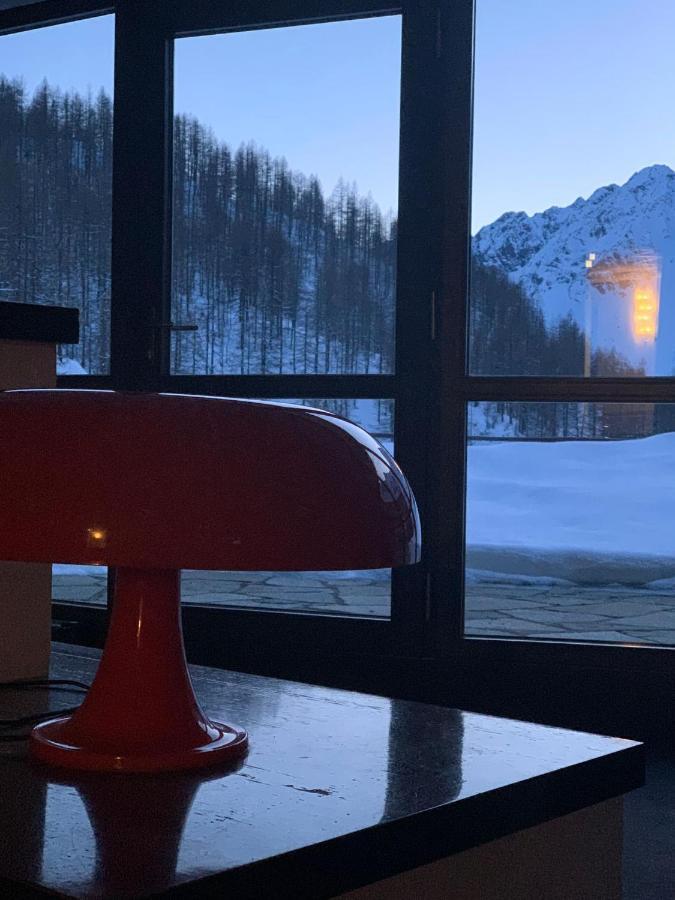 شقة Le Petit Refuge Cervinia بيريوِل تْشيرفينيا المظهر الخارجي الصورة